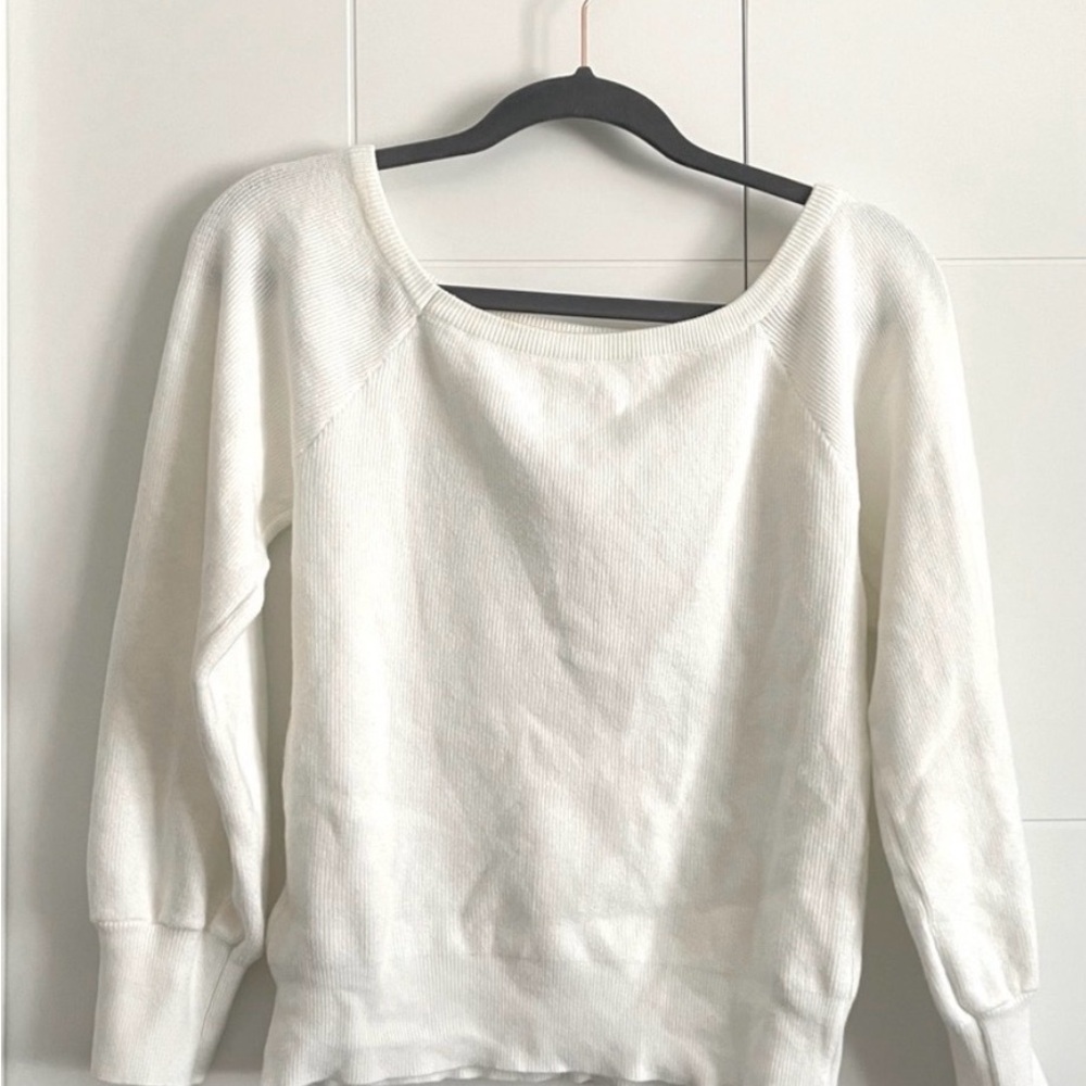 WOMEN’S WHITE BOATNECK SWEATER- NWOT